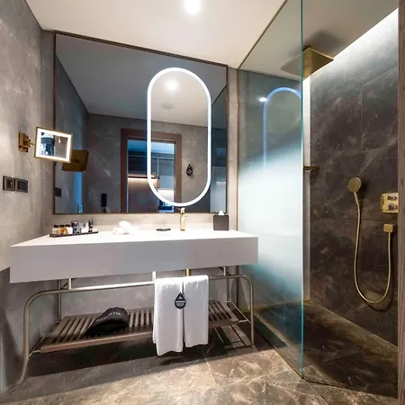 Radisson Collection Hotel, Vadistanbul Отель