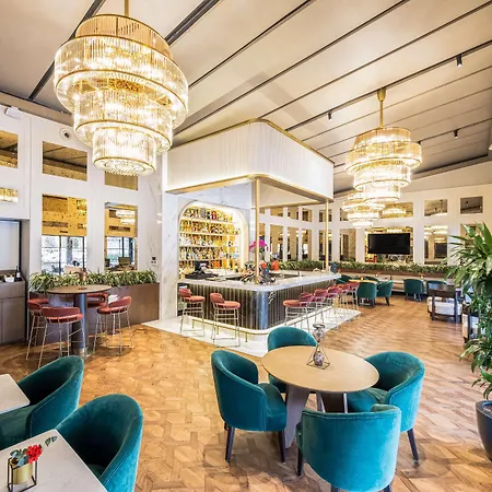 Отель Radisson Collection Hotel, Vadistanbul Стамбул