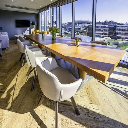 Radisson Collection Hotel, Vadistanbul 5*