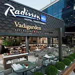 Radisson Collection Hotel, Vadistanbul מלון