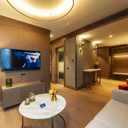 Radisson Collection Hotel, Vadistanbul Hotel