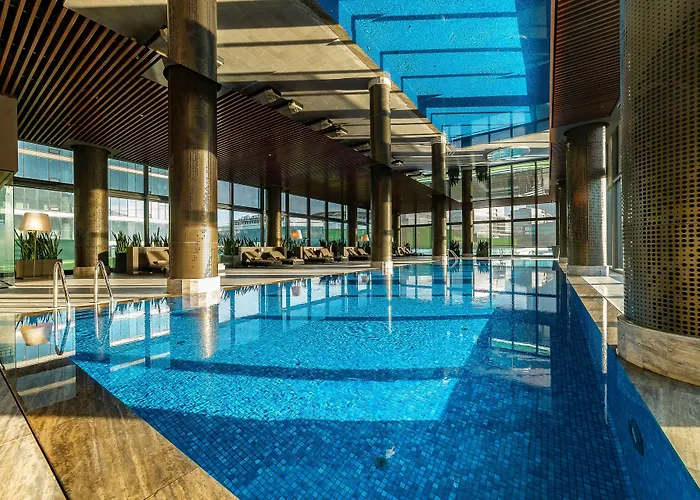 Radisson Collection Hotel, Vadistanbul Hotel 5*