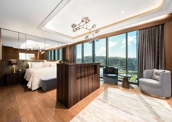 Radisson Collection Hotel, Vadistanbul Hotel 5*