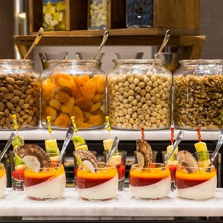 Radisson Collection Hotel, Vadistanbul 5* Istanboel